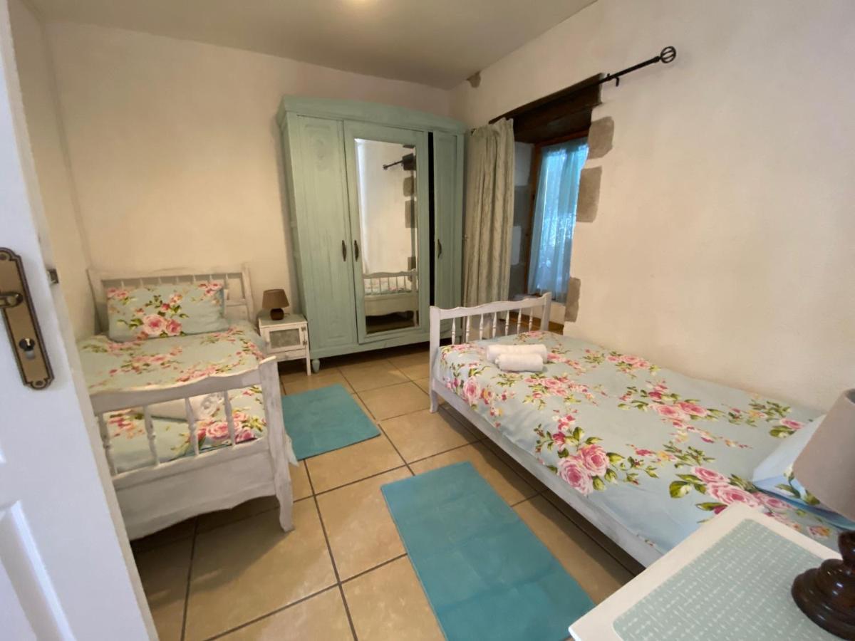 Fonclaire Holidays Mortemart Dış mekan fotoğraf